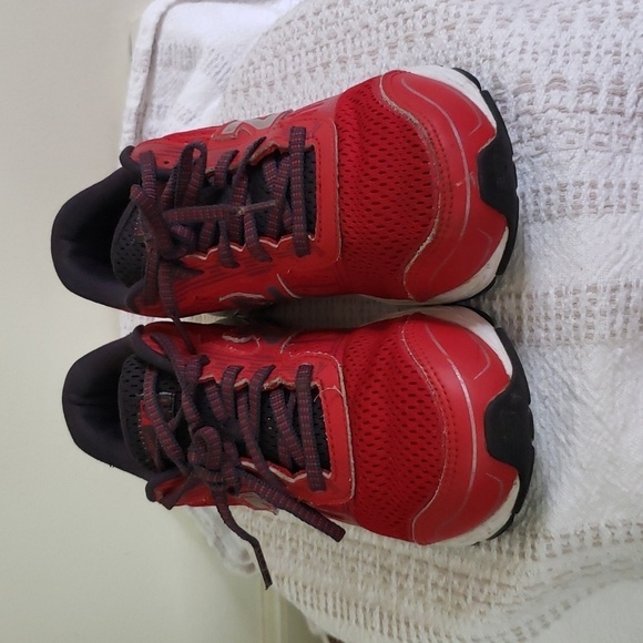 New Balance 680 techride red running sneakers, women's size 6 - Picture 2 of 10